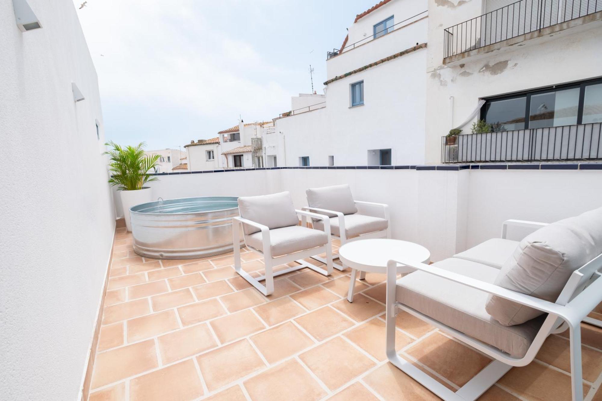 Hotel Boutique Es Blau Cadaqués Exterior foto